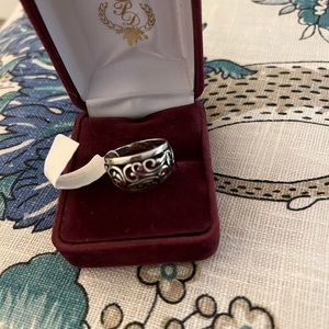 NWT sterling silver ring, filigree look size 7